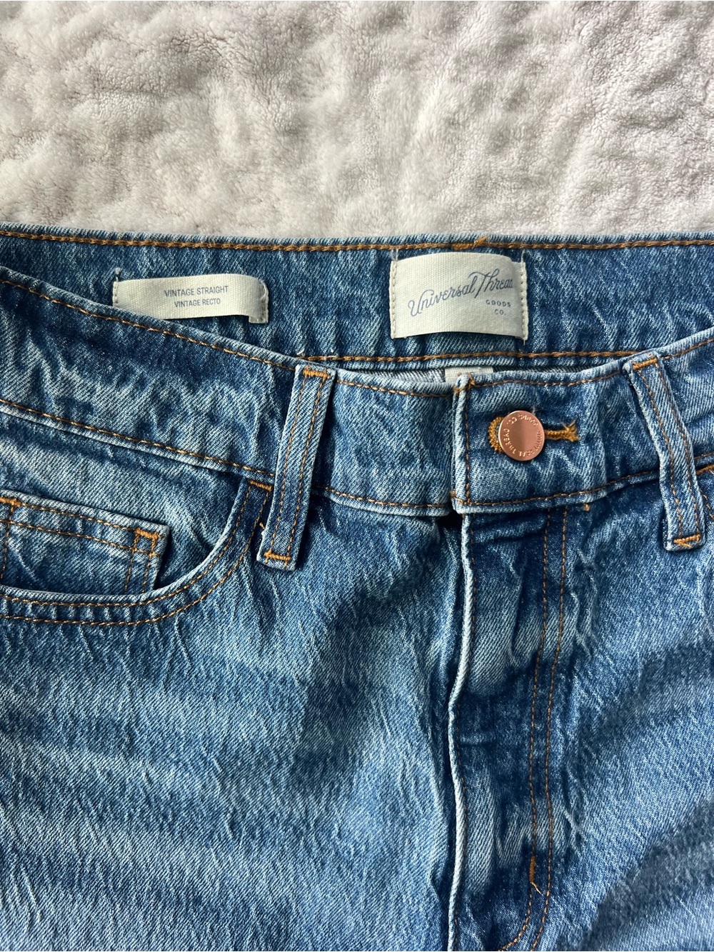 NWT Universal Thread Highest Rise Vintage Straight Leg Medium Wash Jeans|Size 8R - Picture 5 of 12